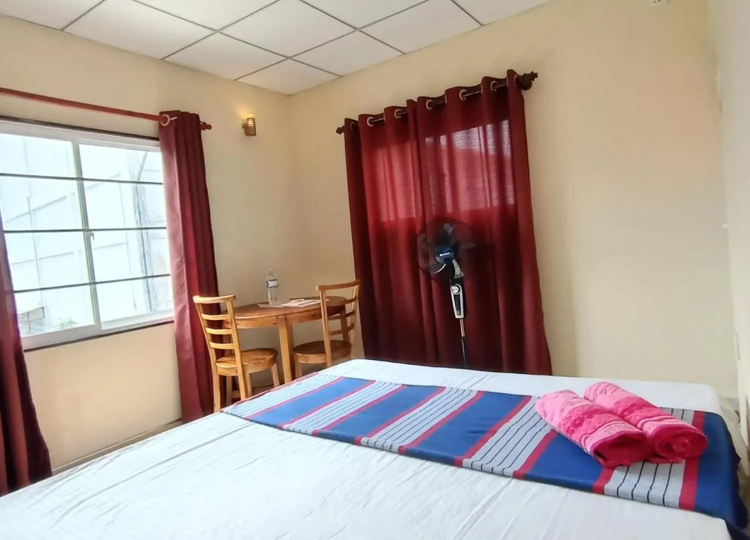 The Golden Bow Villa Seeduwa Holiday home