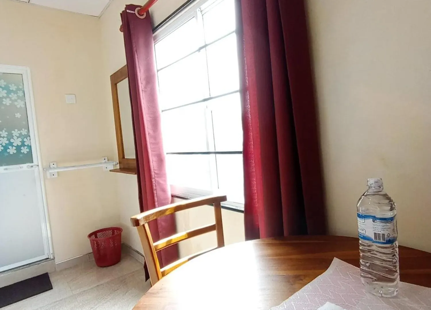 The Golden Bow Villa Seeduwa Holiday home